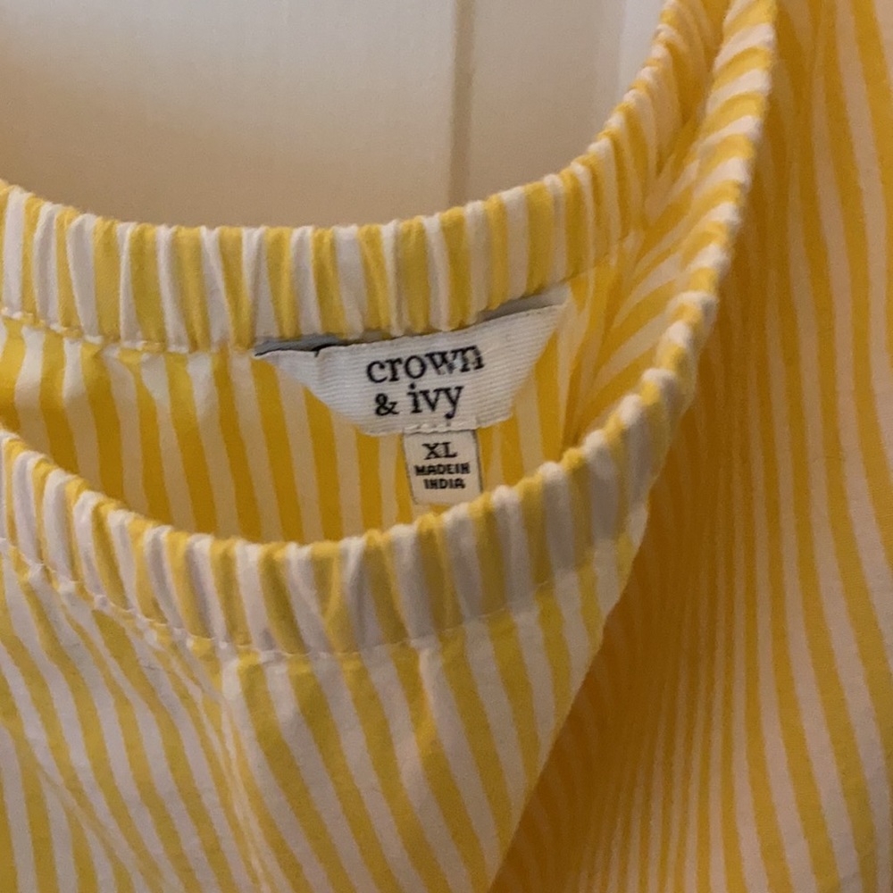 Crown & Ivy Off the Shoulder Yellow / White Top XL - Picture 3 of 3